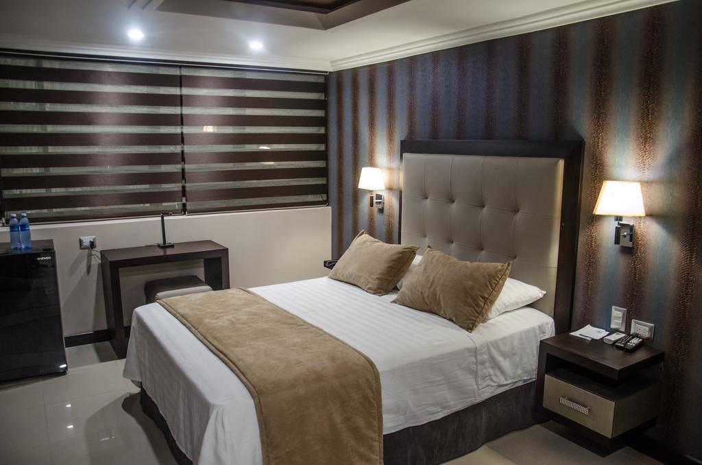 Hotel Veuxor Machala Quarto foto